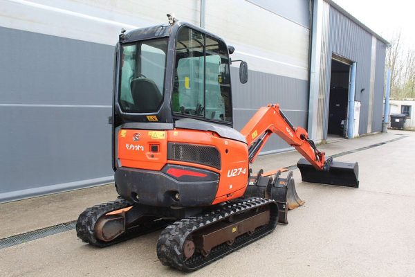Kubota U27-4 Feu agri-tract